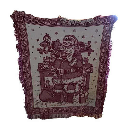Santa Christmas Throw Size 48 x 40 - Picture 1 of 2